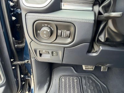 2023 RAM 1500 Limited Crew Cab 4x4 5'7" Box