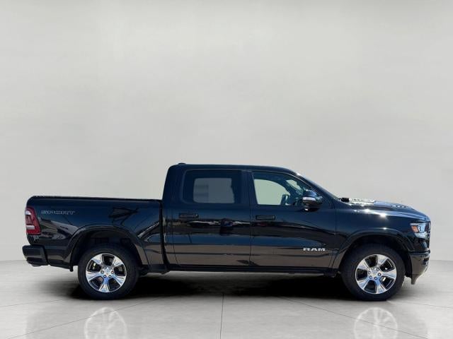2019 RAM 1500 Laramie Crew Cab 4x4 5'7" Box