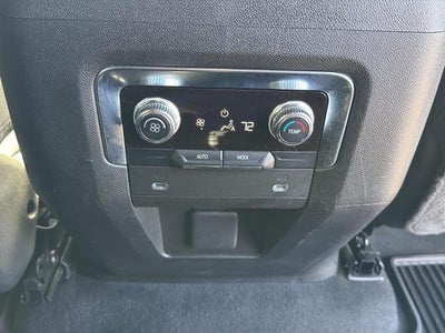 2022 GMC Yukon SLE