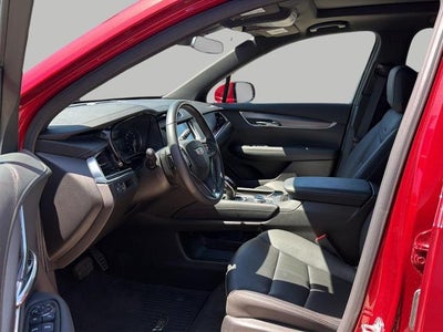 2025 Cadillac XT6 Luxury