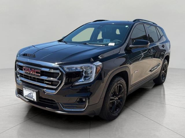 2024 GMC Terrain AT4