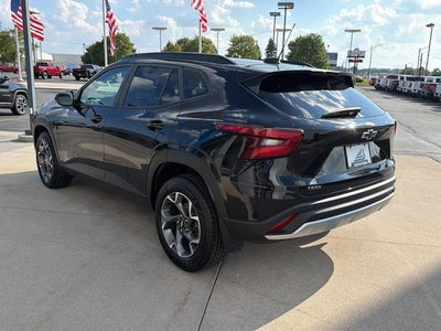 2024 Chevrolet Trax LT