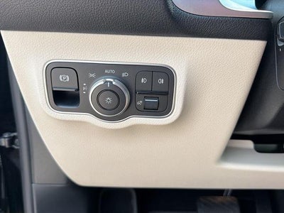 2023 Mercedes-Benz GLB 250 4MATIC®